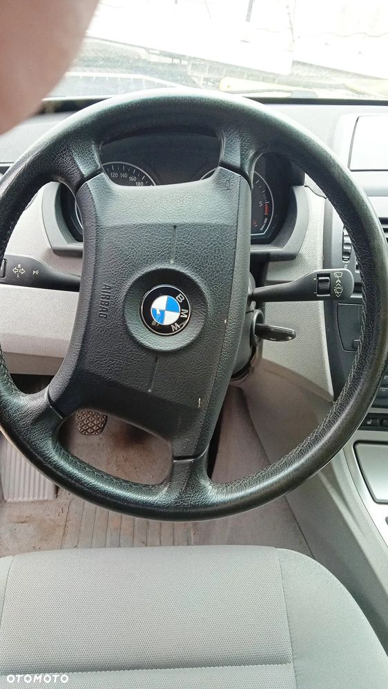 Deska rozdzielcza zegary kierownica airbag radio panel klimatyzacji kratki manetka przełącznik świateł BMW X3 E86 - 4