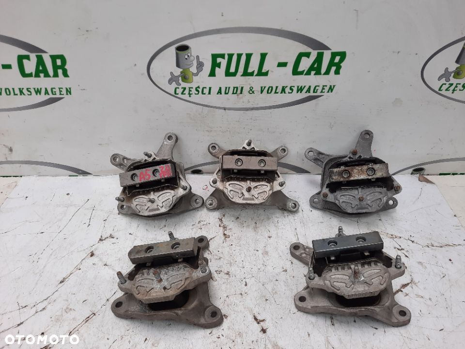 Audi A4 B9 A5 F5 łapa poduszka skrzyni 8W0399118B 8W0399118C 8W0399156 8W0399158 - 1