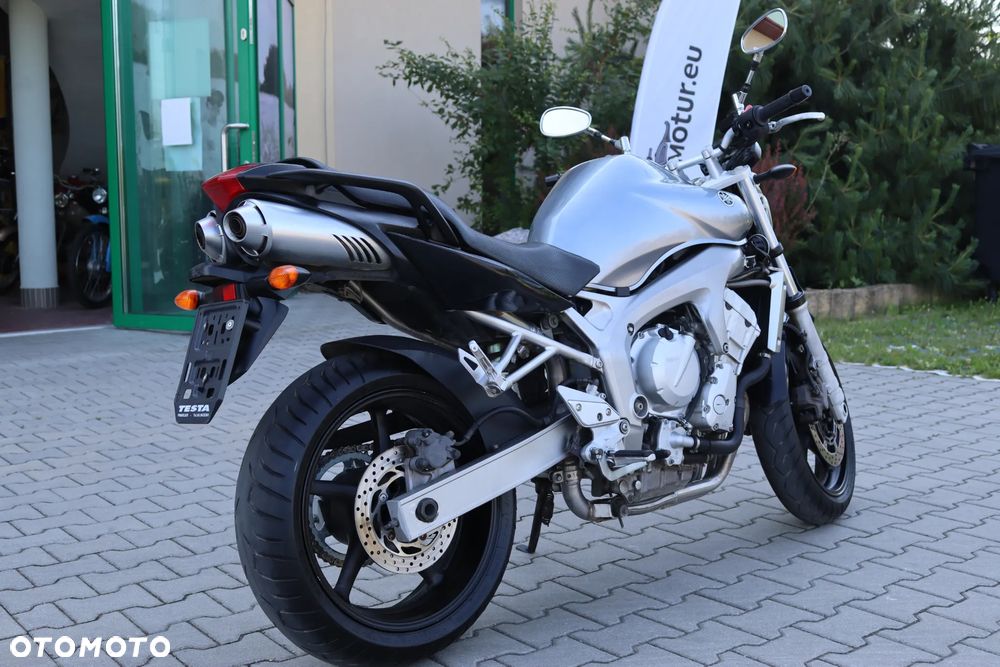 Yamaha FZ6 - 6