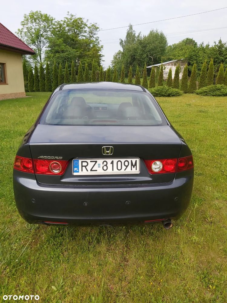Honda Accord 2.0 Comfort - 3