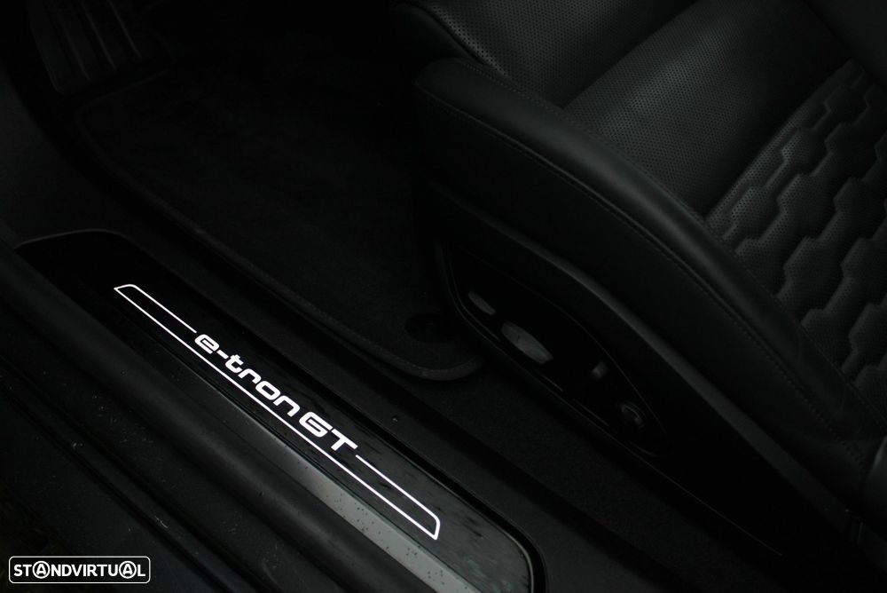 Audi e-tron GT quattro - 18