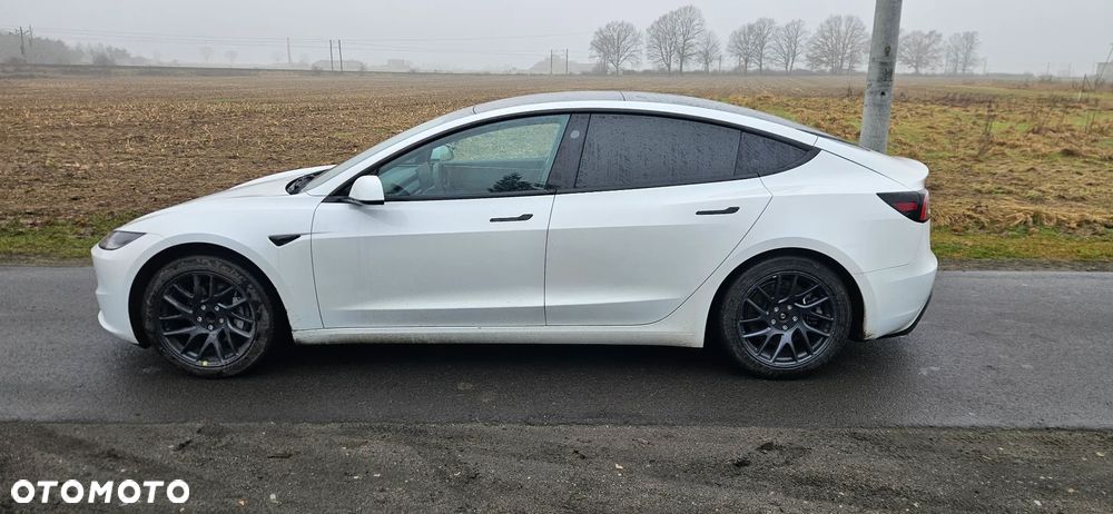 Tesla Model 3 RWD Hinterradantrieb - 12