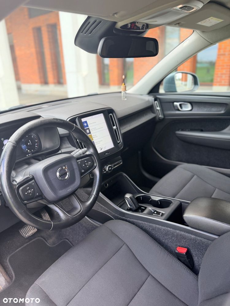 Volvo XC 40 D3 Geartronic - 11
