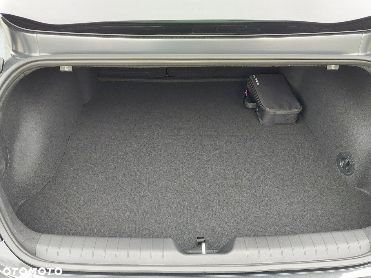 Hyundai IONIQ 6 - 28