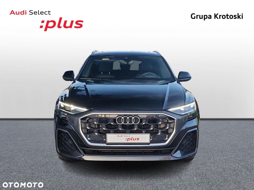 Audi Q8 - 8