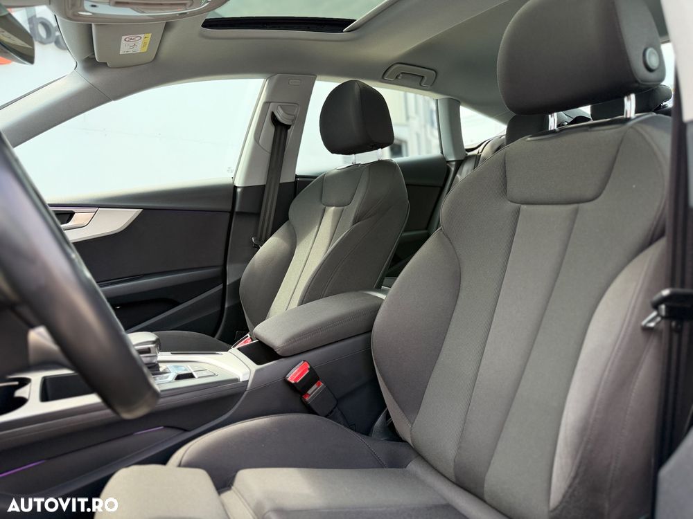 AUDI A4 2020 — imagine 19