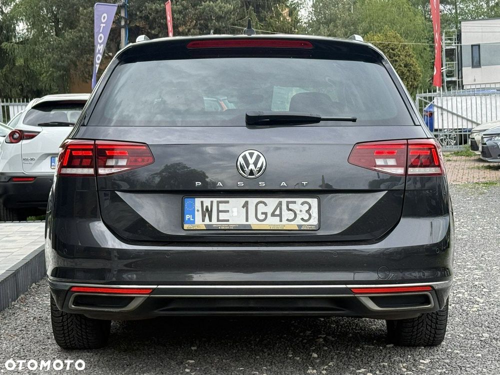 Volkswagen Passat 2.0 TSI Elegance DSG - 8