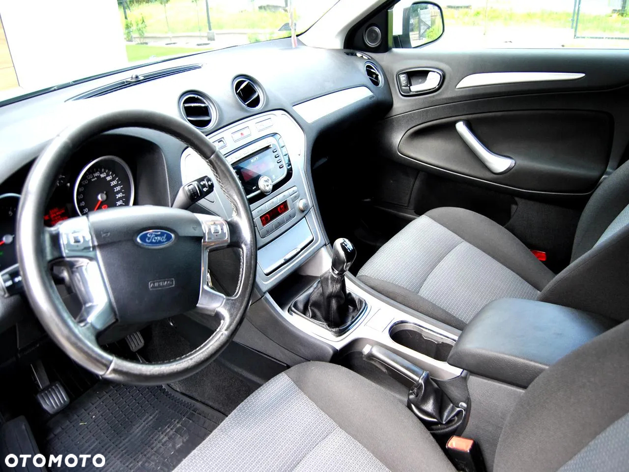 Ford Mondeo - 9