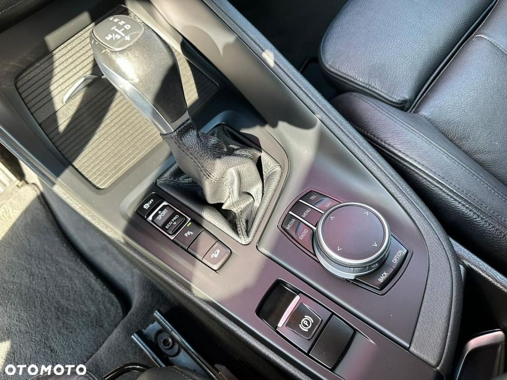 BMW X1 xDrive25i Advantage - 23
