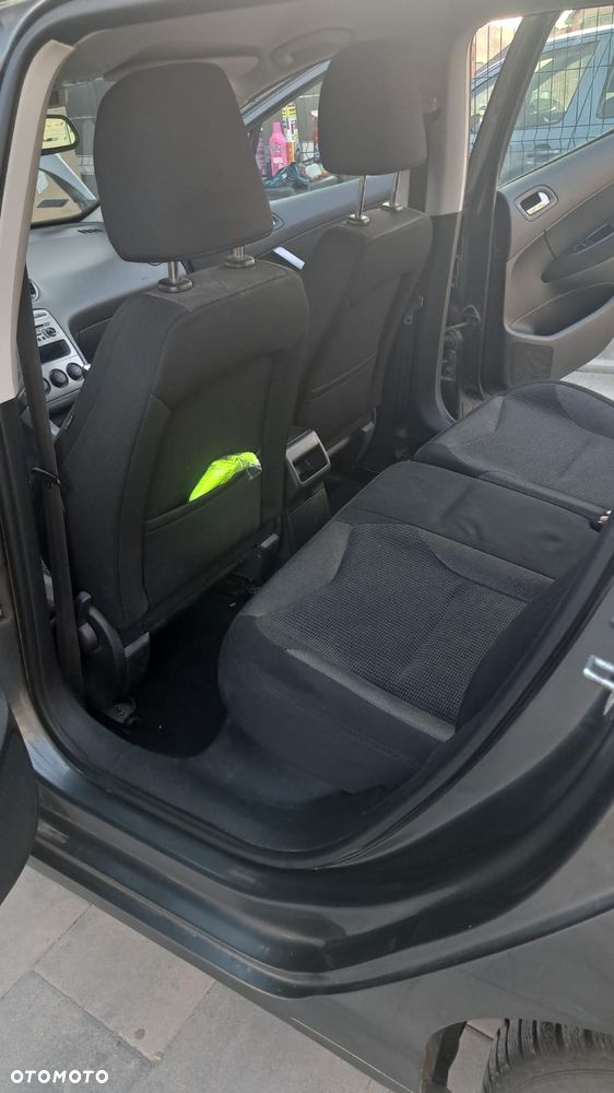 Peugeot 308 - 4