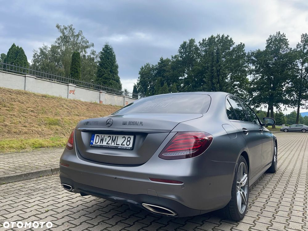 Mercedes-Benz Klasa E - 4