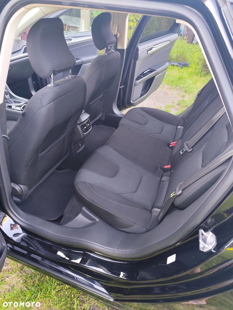 Ford Mondeo 2.0 TDCi Titanium PowerShift - 8