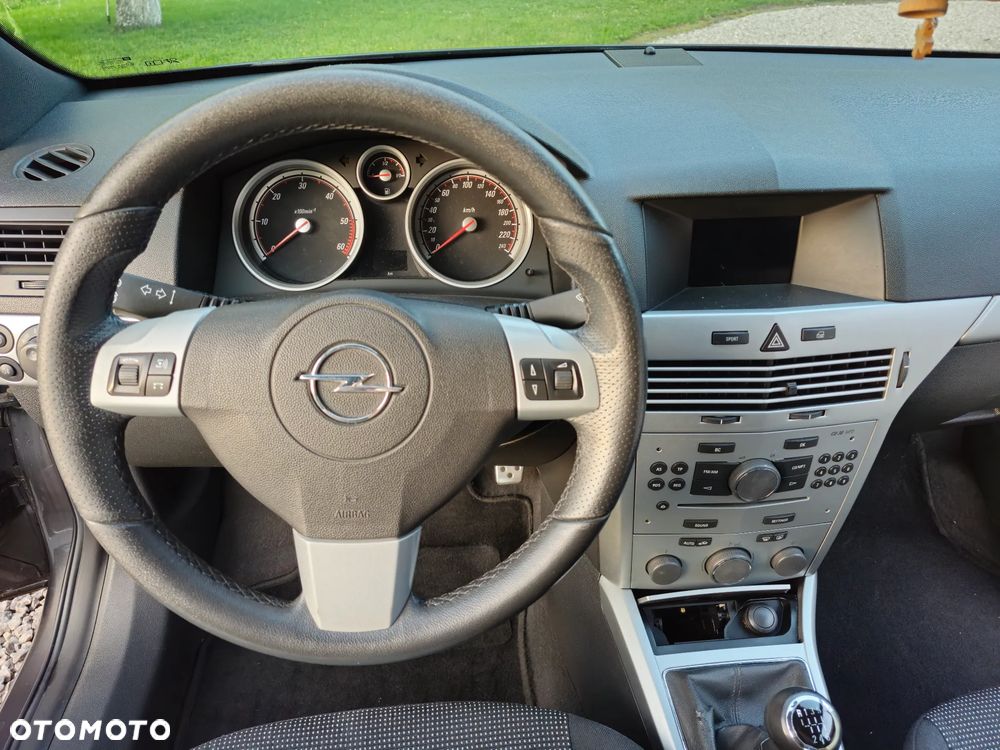 Opel Astra - 18