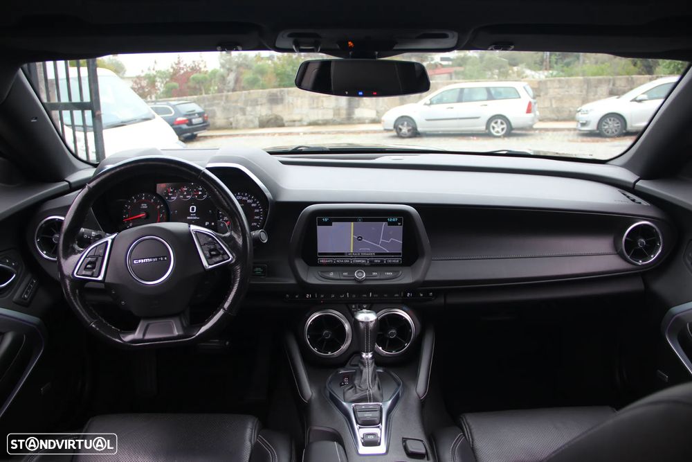 Chevrolet Camaro Coupe 2.0 Aut. - 11