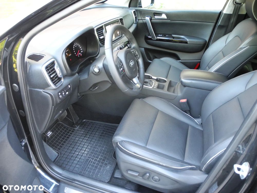Kia Sportage - 13