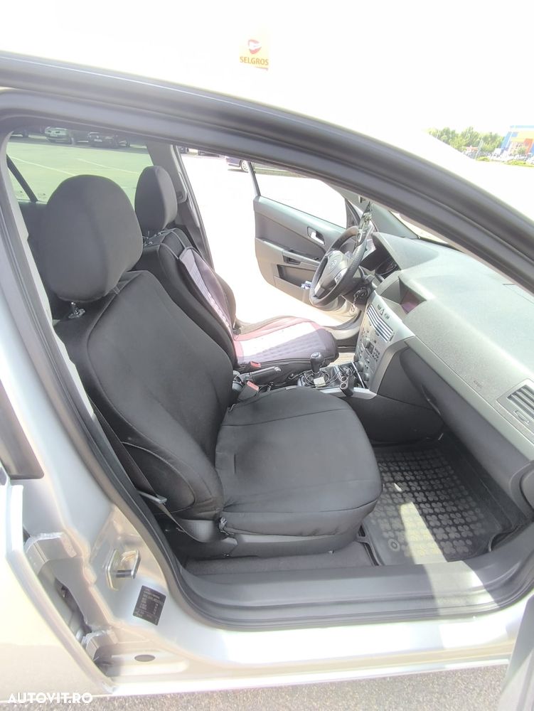 Opel Astra 1.7 CDTI ECOTEC - 15