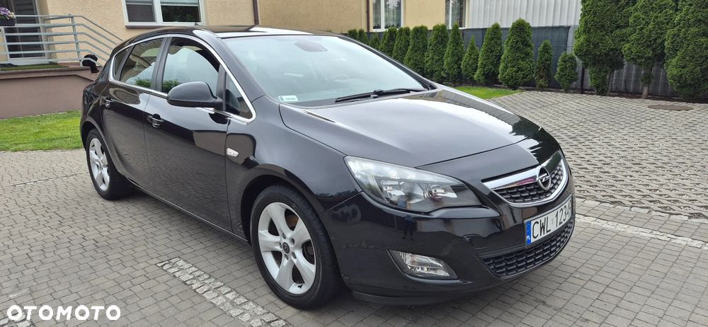 Opel Astra 1.7 CDTI DPF ecoFLEX Start/Stop 99g Edition - 2