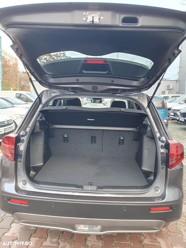 Suzuki Vitara 1.4 Boosterjet Mild-Hybrid 6AT Passion - 9