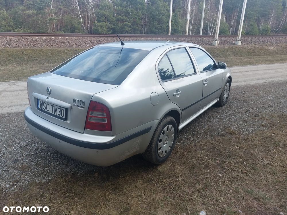 Skoda Octavia 1.9 TDI Tour Plus Ice+ - 11