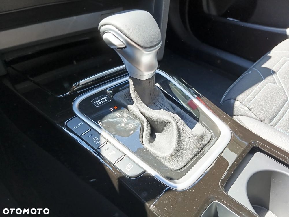 Kia XCeed 1.6 T-GDI Tribute DCT - 20