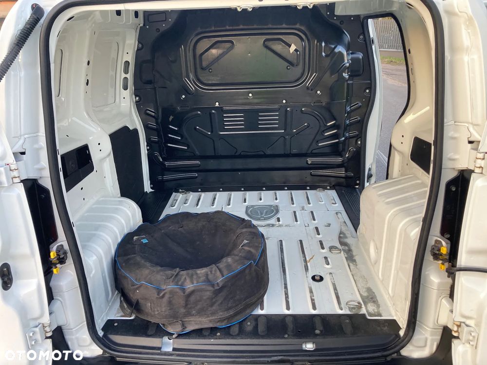 Fiat Fiorino 1.4 + instalacja LPG, VAT-1, faktura 23%, SALON POLSKA - 7
