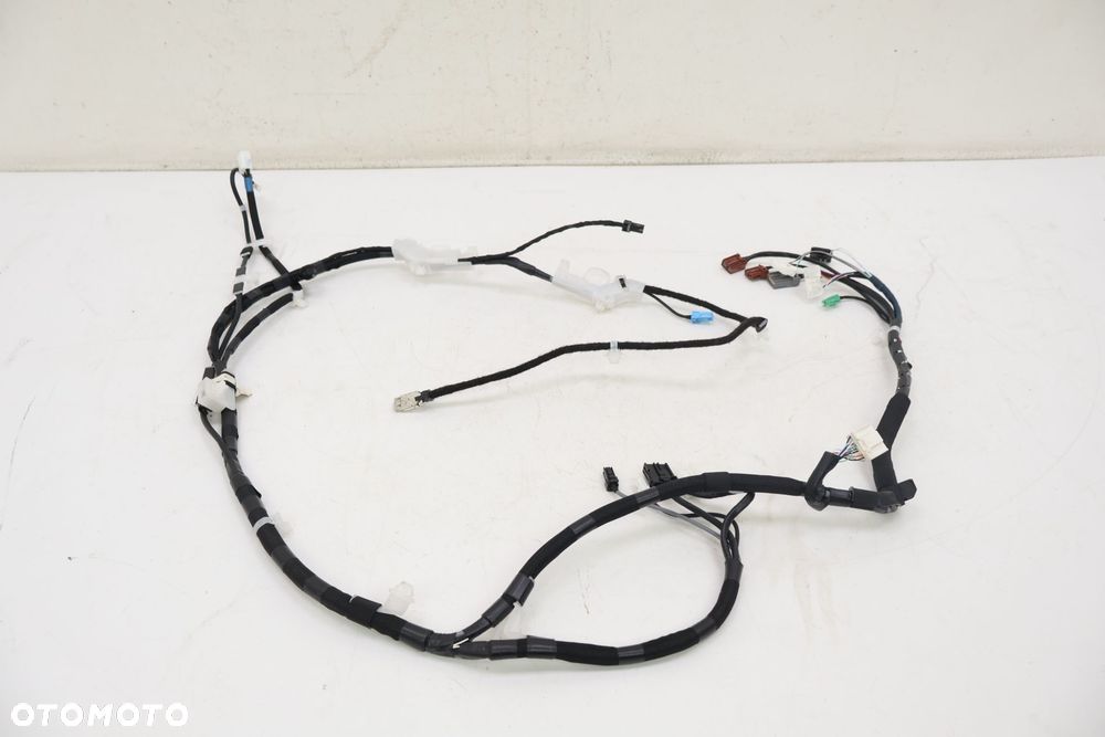 LEXUS LM II INSTALACJA AUDIO NAWIGACJA DESKI ROZDZIELCZEJ 86842-V2570 - 1