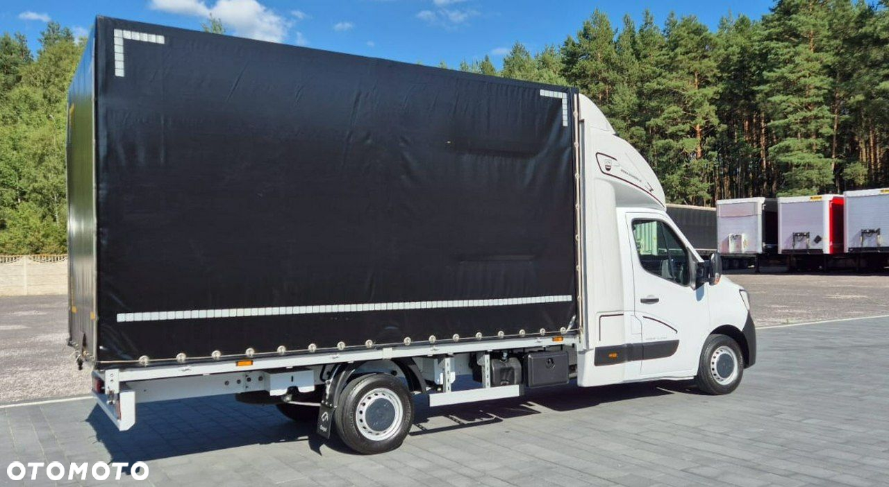 Renault Master - 11