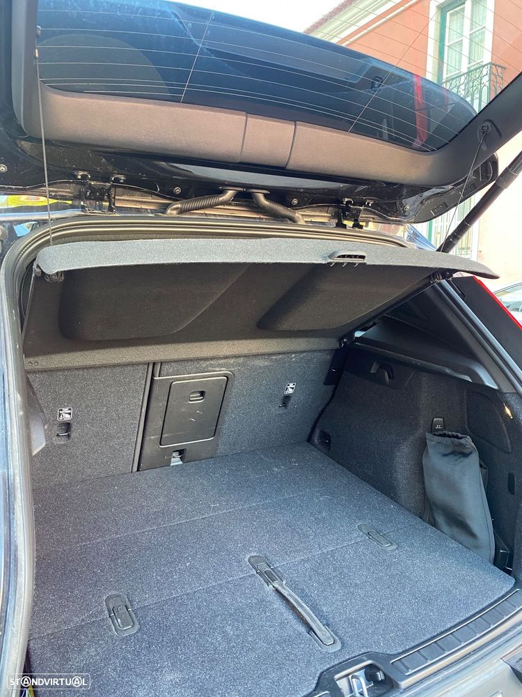 Volvo XC 40 - 7