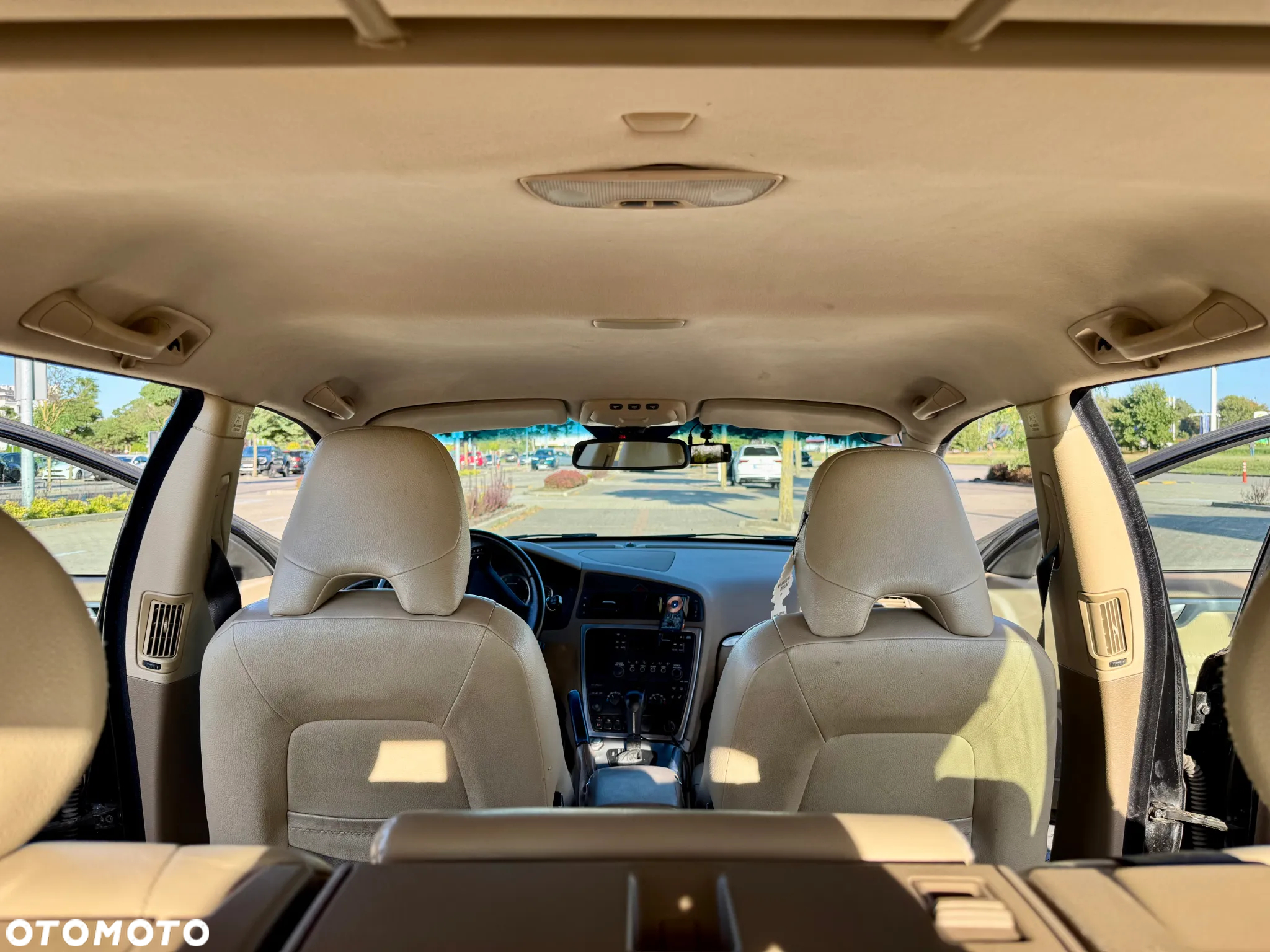Volvo XC 70 - 12