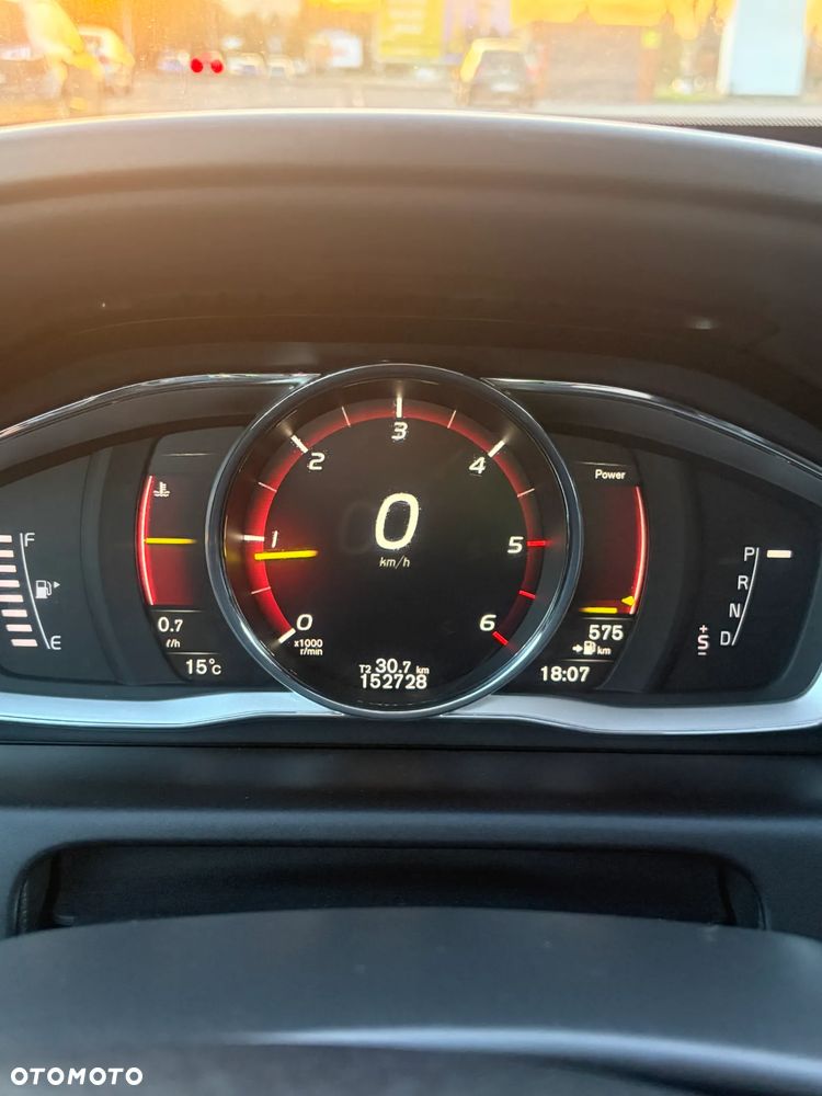 Volvo XC 60 - 25