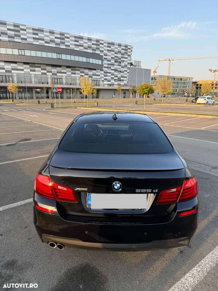 BMW Seria 5 525d xDrive Sport-Aut. Modern Line - 3