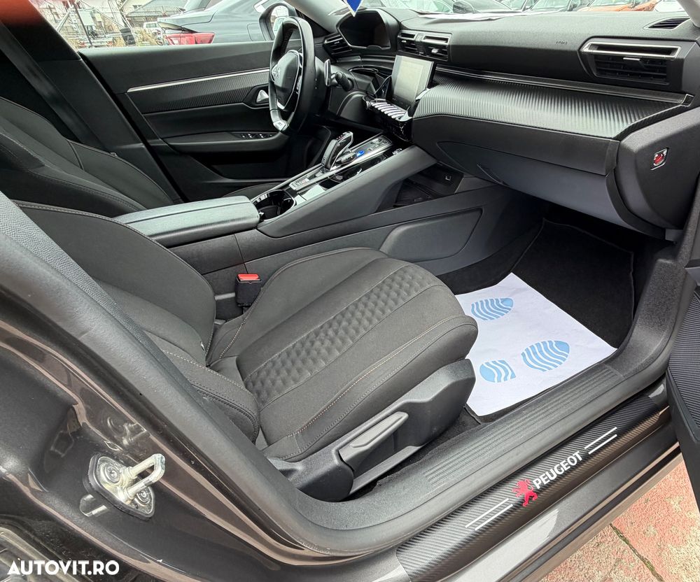 Peugeot 508 PureTech 180 EAT8 GT - 29