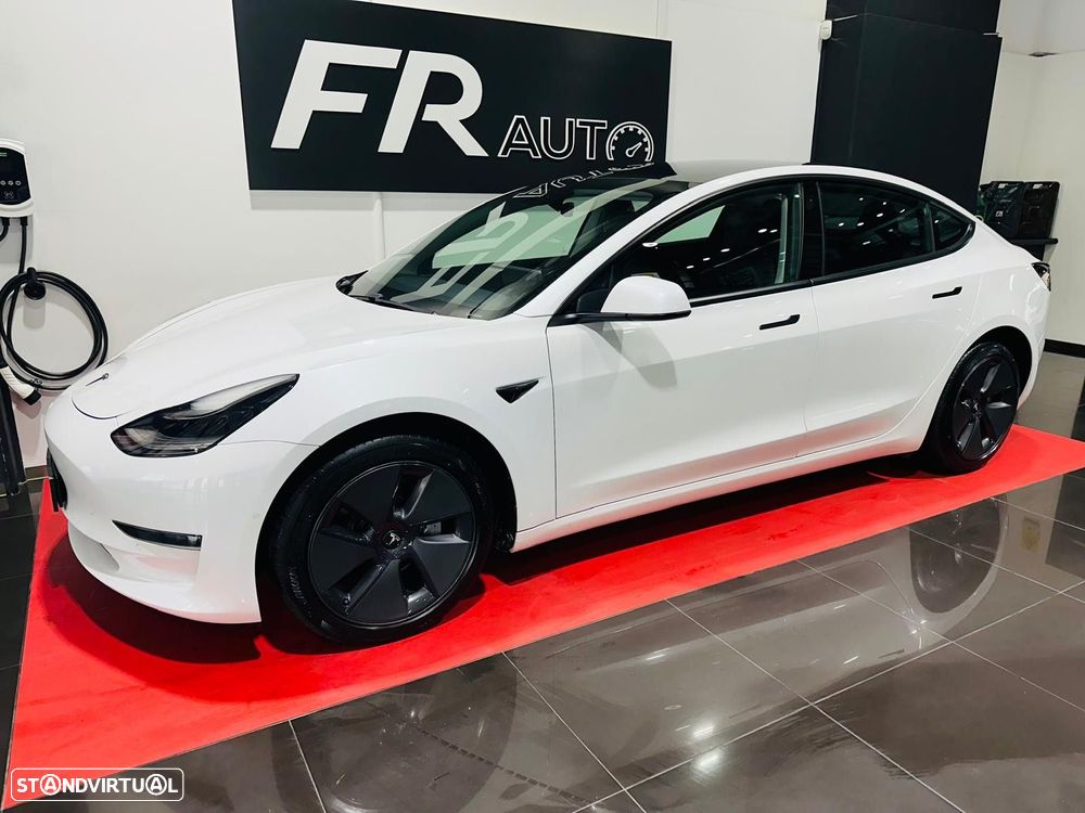 Tesla Model 3 Long-Range Dual Motor AWD - 2