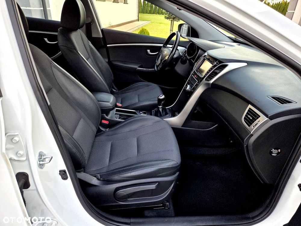 Hyundai i30 - 17