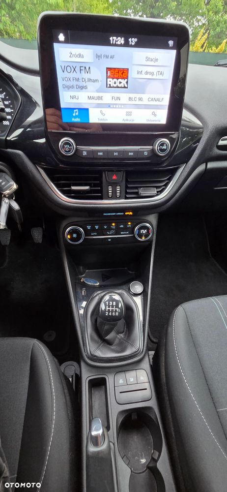 Ford Fiesta 1.0 EcoBoost S&S ST-LINE - 10