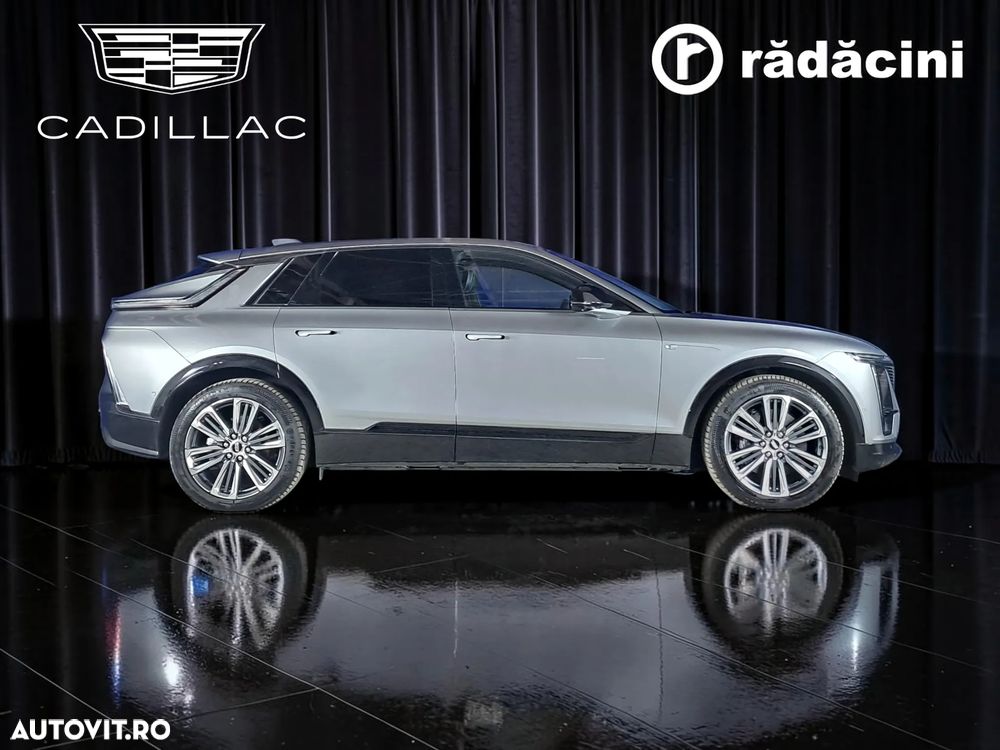 Cadillac Lyriq Sport - 6
