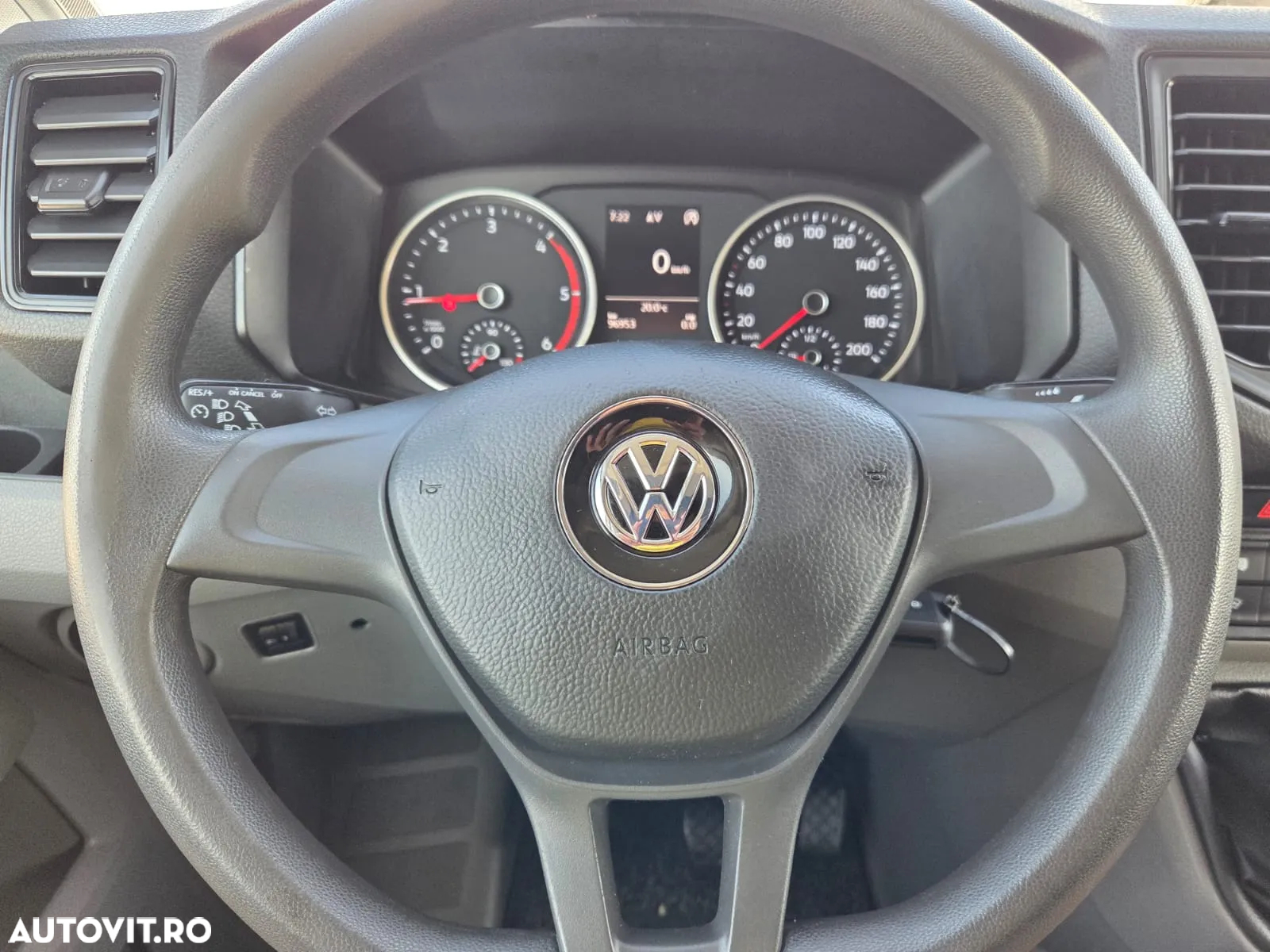 Volkswagen New Crafter L3H2 - 25