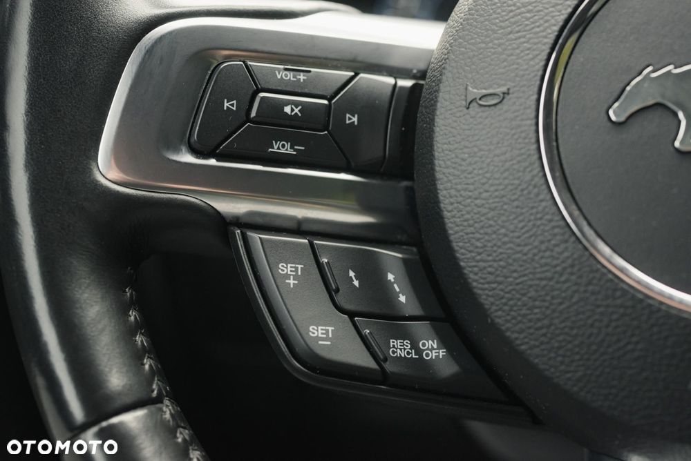 Ford Mustang 5.0 V8 GT - 22