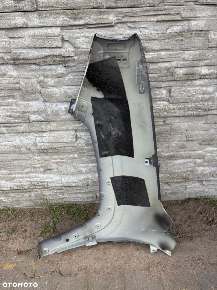 Błotnik Jeep Renegade 2014-2025r. Przód Prawy - 2