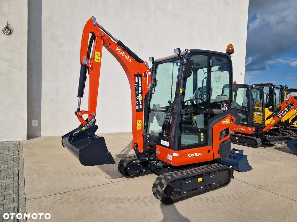 Kubota KX 019-4 jak CAT WACKER JCB R443 - 5