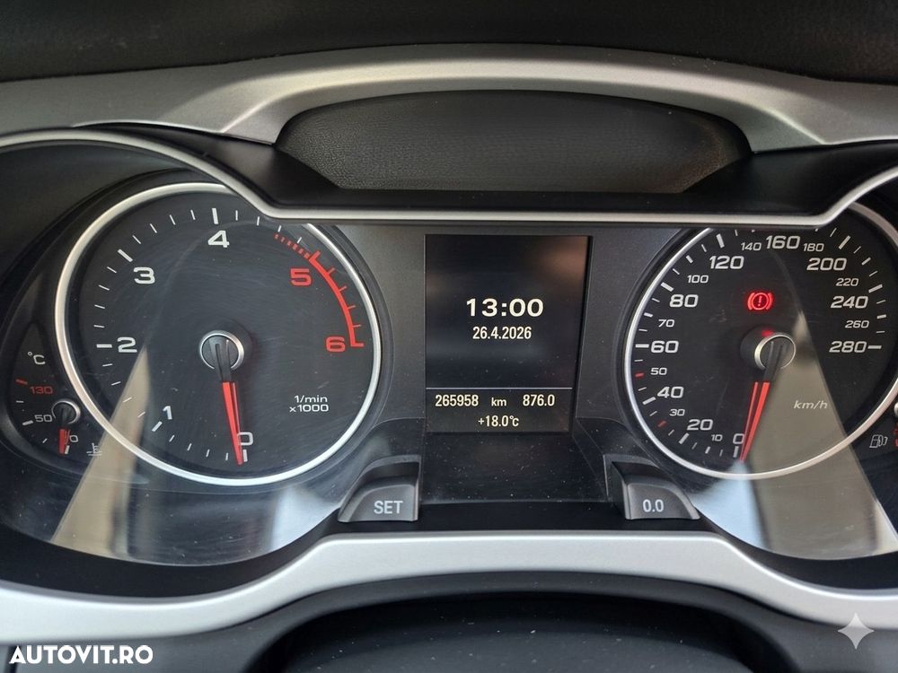 Audi A4 2.0 TDI quattro S tronic - 12