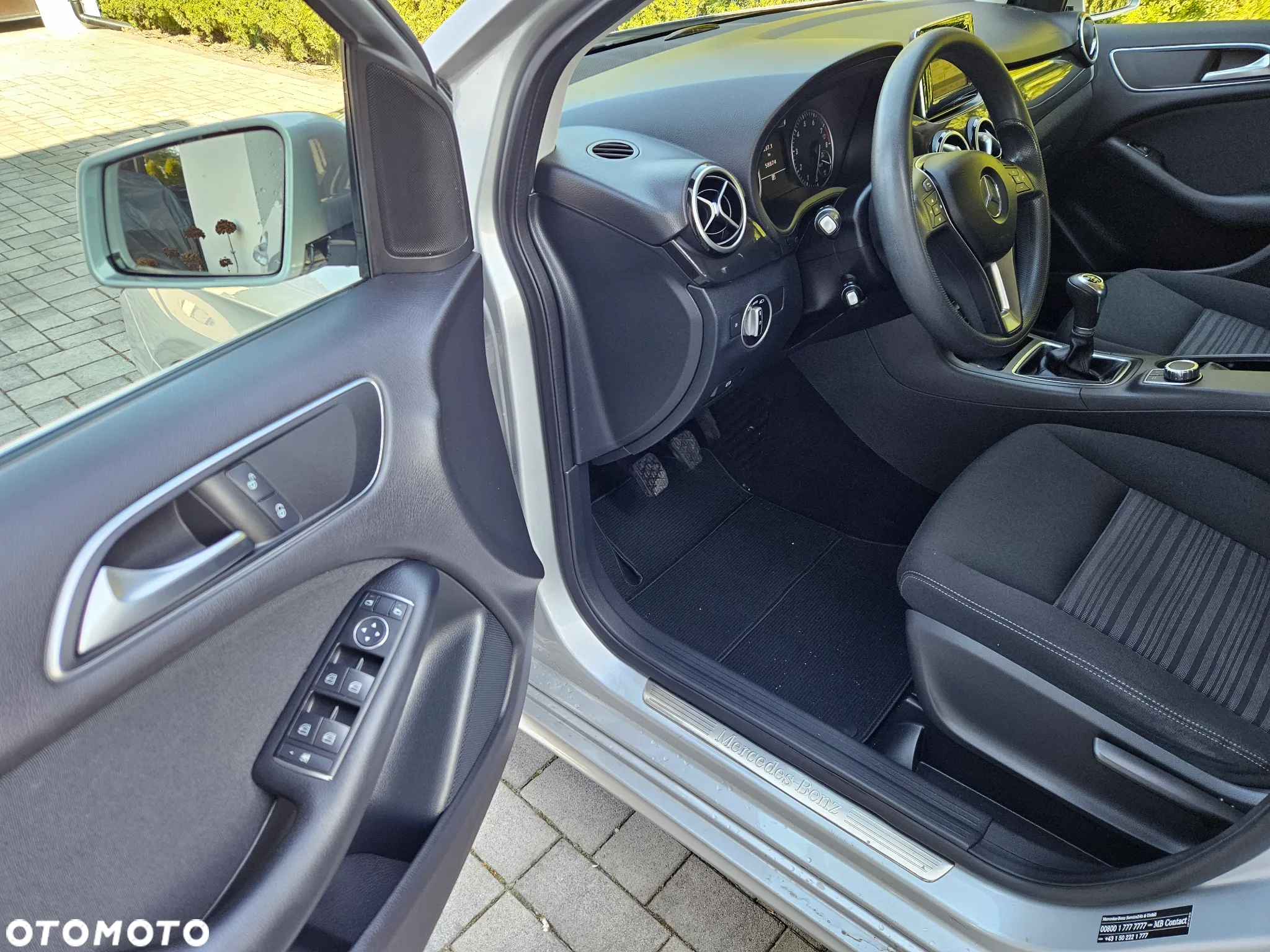 Mercedes-Benz Klasa B 180 (BlueEFFICIENCY) - 12