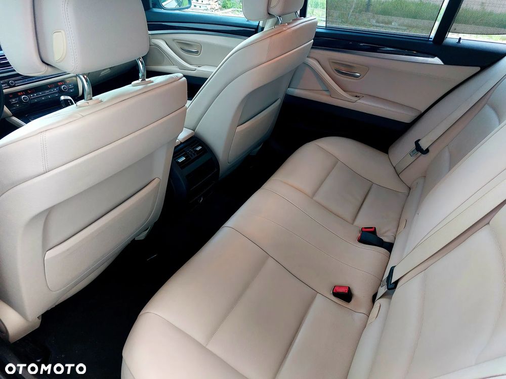 BMW Seria 5 - 14