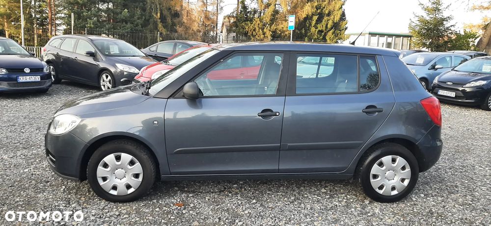 Skoda Fabia - 4