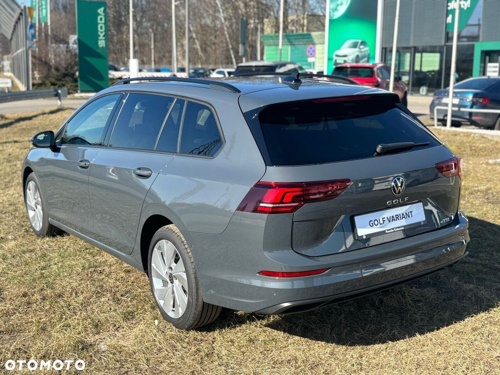 Volkswagen Golf Variant - 4