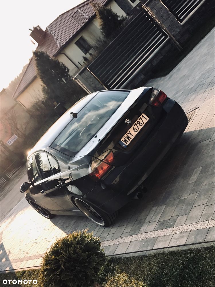 BMW Seria 3 - 16