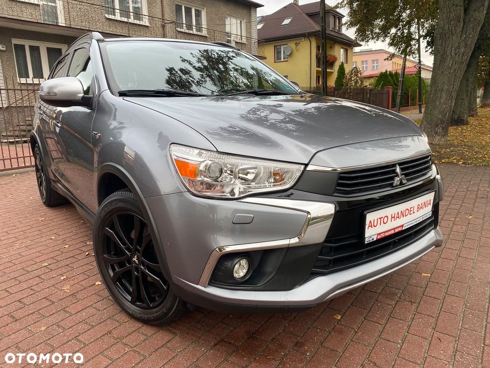 Mitsubishi ASX 1.6 Intense Plus Navi Blue Edition - 32