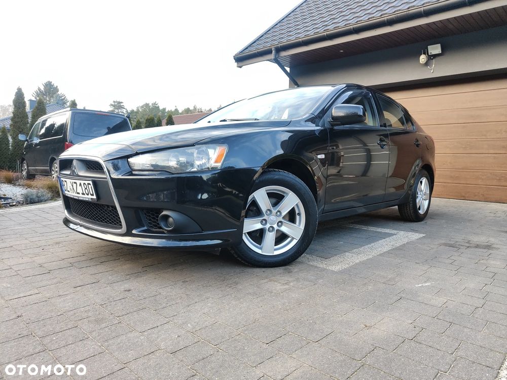 Mitsubishi Lancer 1.8 Intense - 17