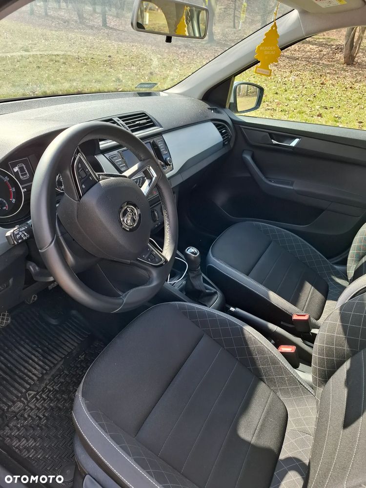Skoda Fabia 1.0 TSI Ambition - 9