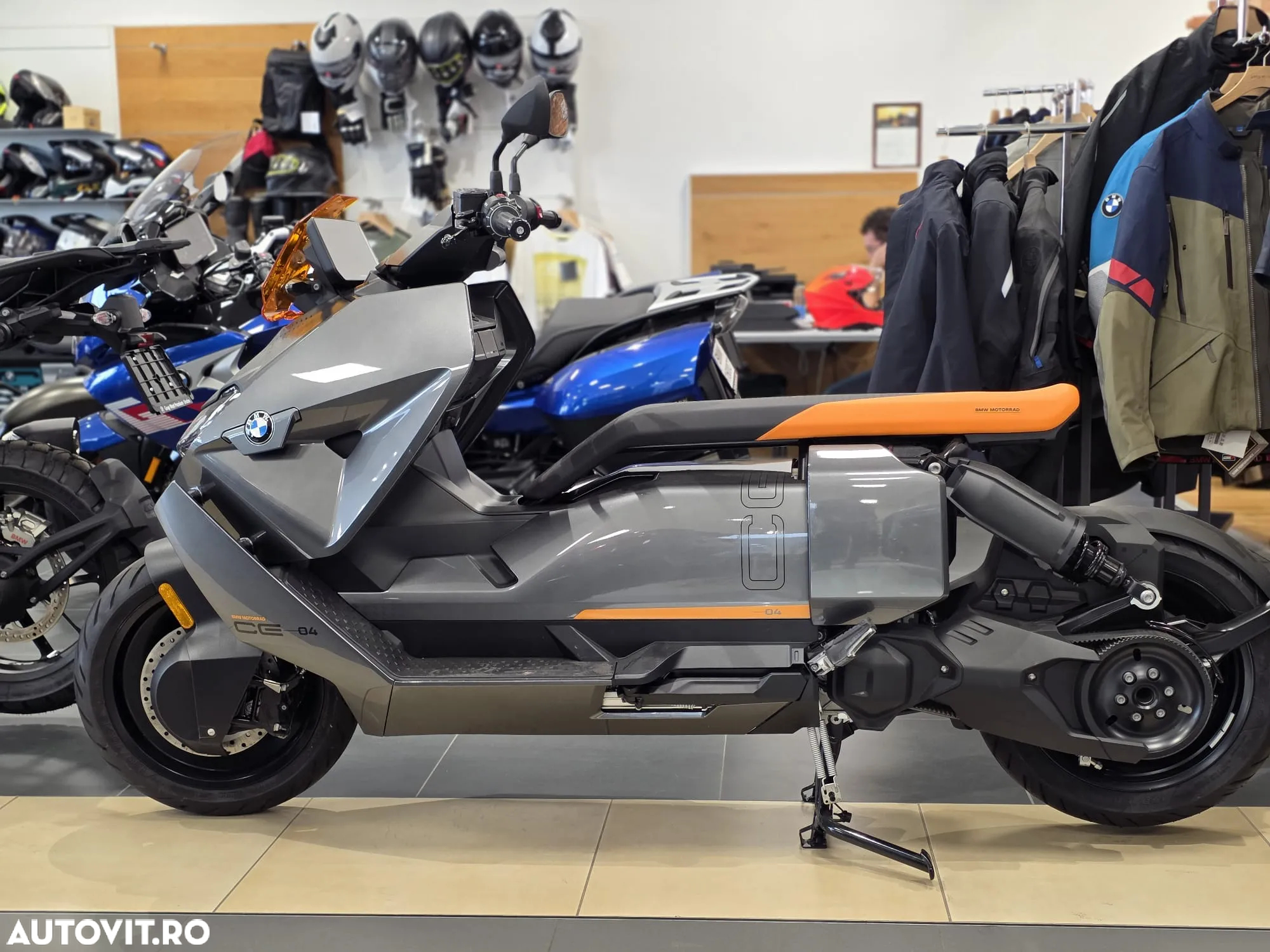 BMW CE 04 - 2